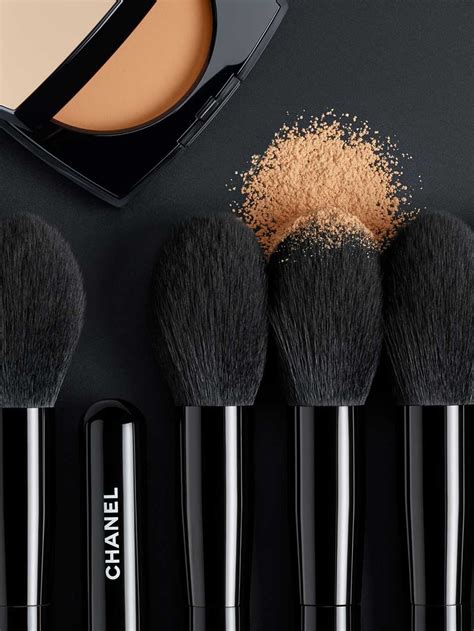 best Chanel foundation brush